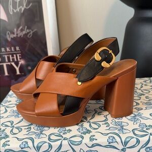 AEROSOLES Camera Tan and Black Platform Sandals